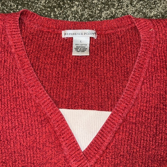 Reference Point 100% cotton red sweater - Picture 3 of 5